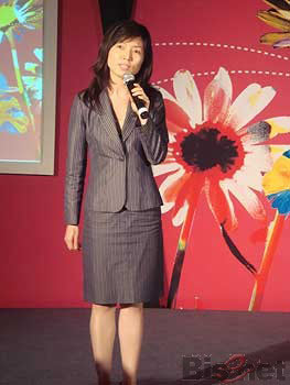 �Ї�(gu��)�������޹�˾��ӡ�����c���M(f��i)�Ј�(ch��ng)���F(tu��n)�����������M(f��i)�a(ch��n)Ʒ�Ј�(ch��ng)������(j��ng)��ʢ�t��Ůʿ���o